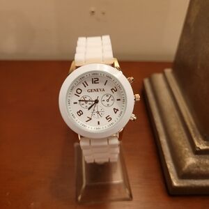 Brand New White & Rose Gold Geneva Women's Silicone Watch